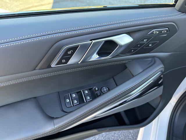 new 2026 BMW X6 car, priced at $86,525