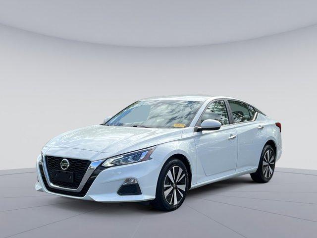 used 2022 Nissan Altima car, priced at $21,300