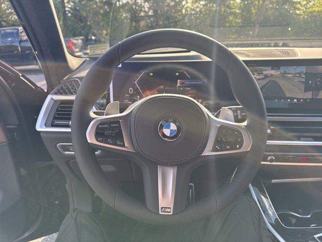 new 2026 BMW X7 car, priced at $100,765