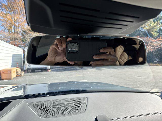 new 2026 BMW X7 car, priced at $93,625