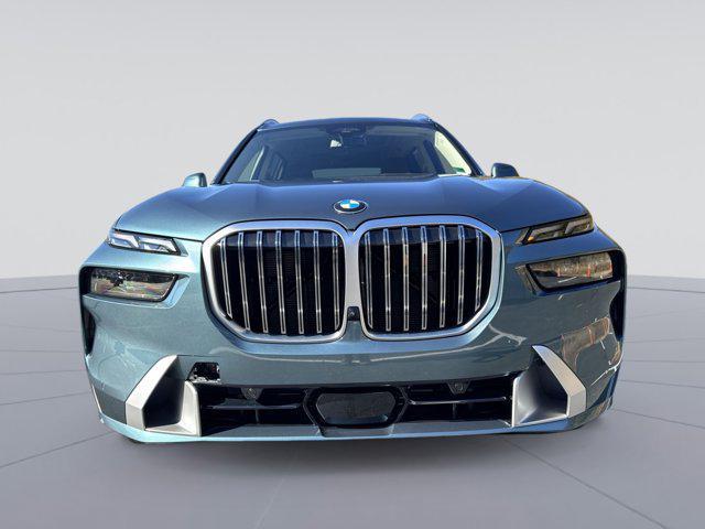new 2026 BMW X7 car, priced at $93,625