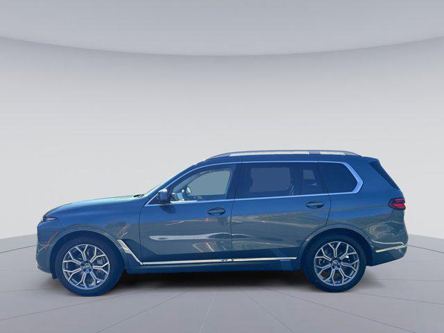 new 2026 BMW X7 car, priced at $93,625