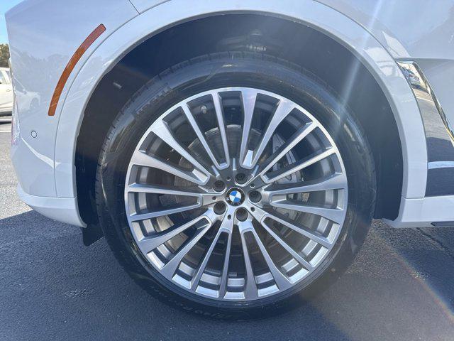 new 2026 BMW X7 car, priced at $95,525