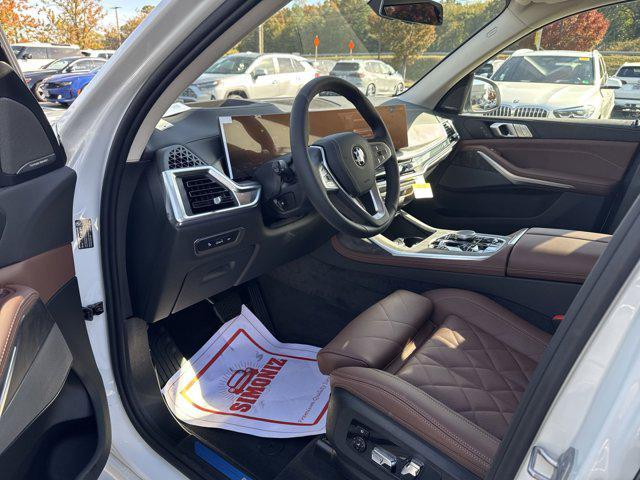 new 2026 BMW X7 car, priced at $95,525
