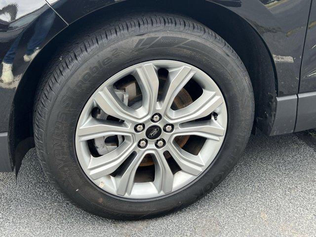 used 2024 Ford Edge car, priced at $29,750
