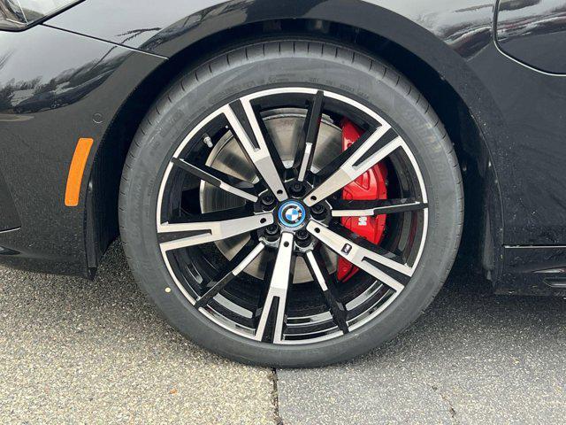 new 2025 BMW 550e car, priced at $86,325