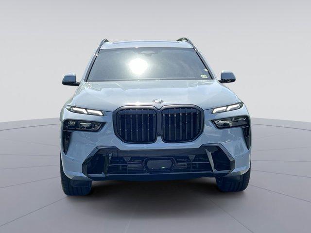 new 2025 BMW X7 car, priced at $99,045