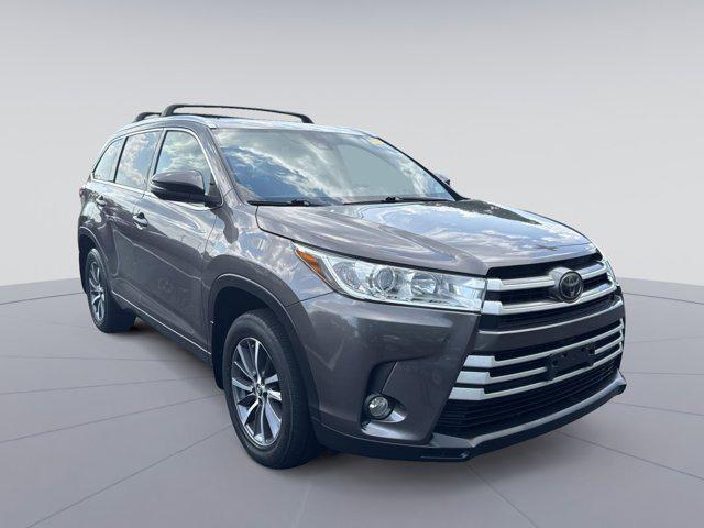 used 2017 Toyota Highlander car, priced at $22,500