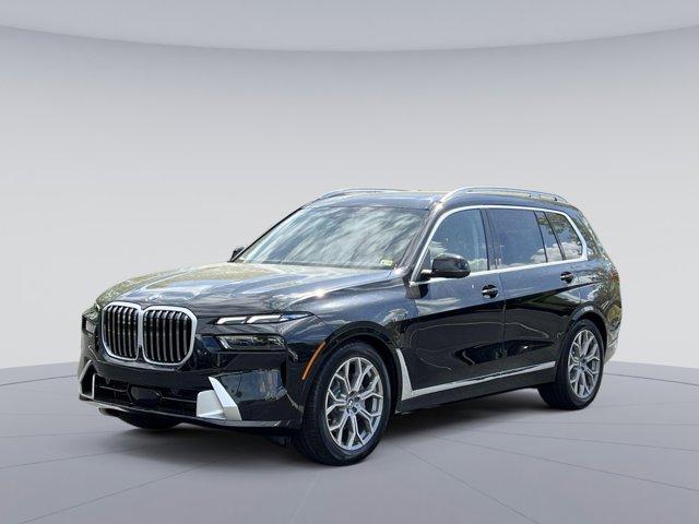 new 2025 BMW X7 car, priced at $93,010