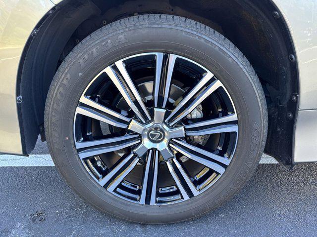 used 2021 Lexus LX 570 car, priced at $62,250
