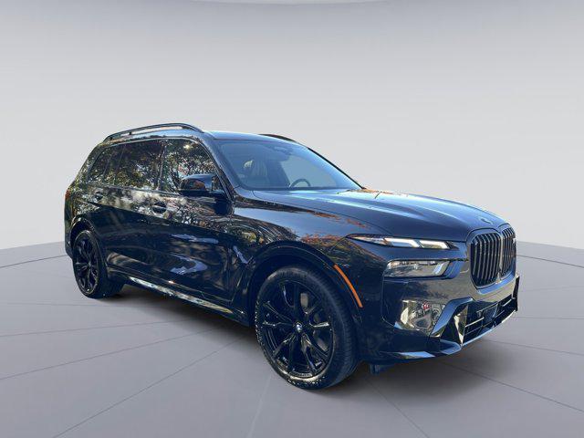 new 2025 BMW X7 car, priced at $122,770