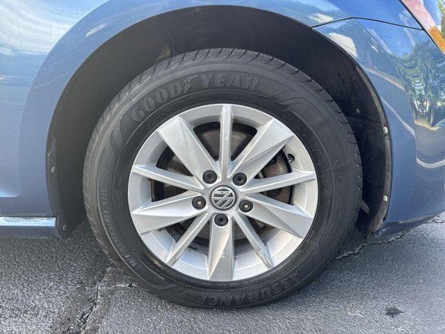 used 2016 Volkswagen Golf car, priced at $10,000