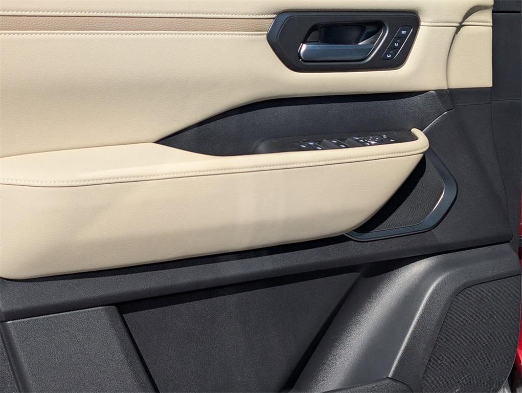 new 2025 Nissan Armada car, priced at $75,571