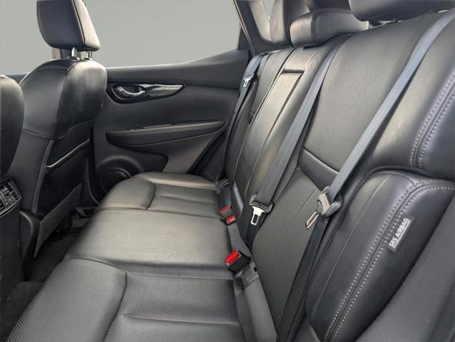 used 2022 Nissan Rogue Sport car, priced at $24,999