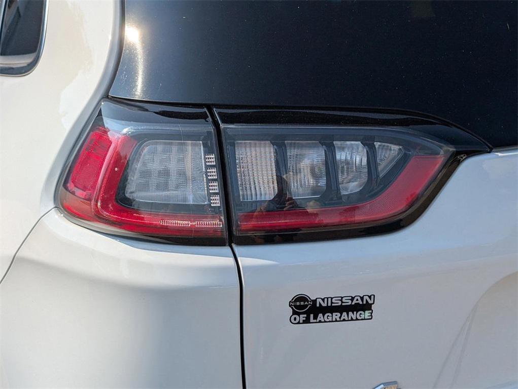 used 2019 Jeep Cherokee car, priced at $19,499