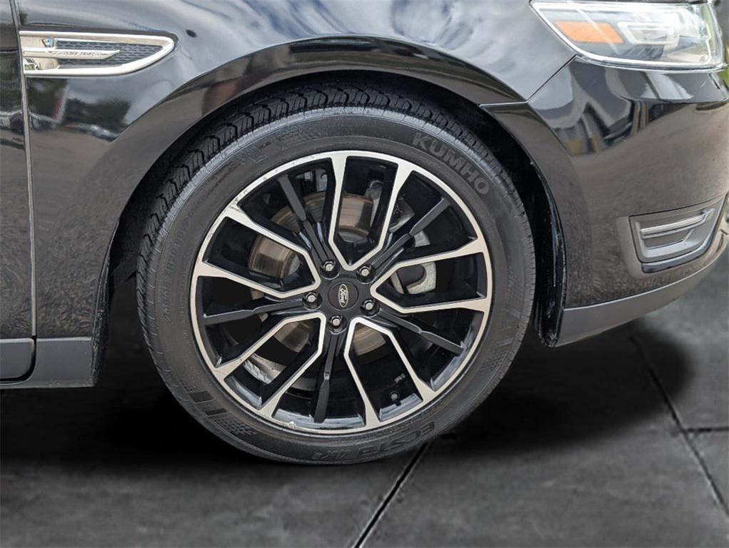 used 2017 Ford Taurus car, priced at $9,500