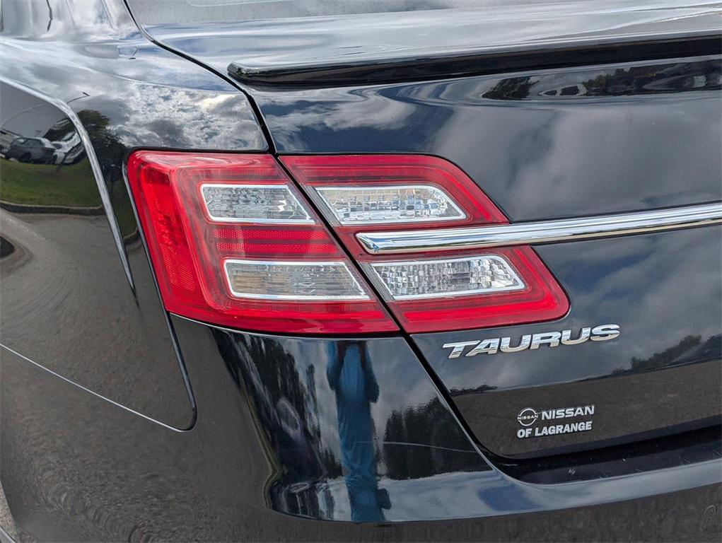 used 2017 Ford Taurus car, priced at $9,500