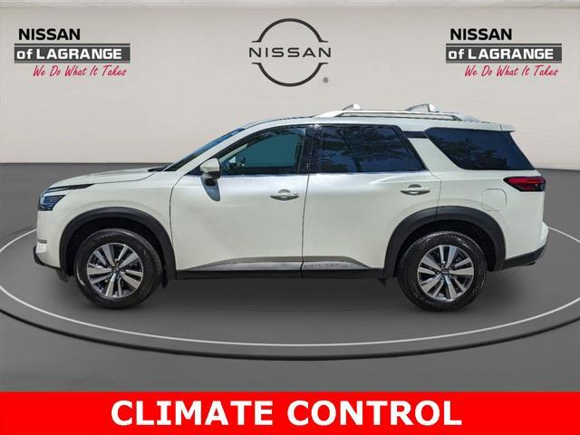 used 2023 Nissan Pathfinder car, priced at $34,998