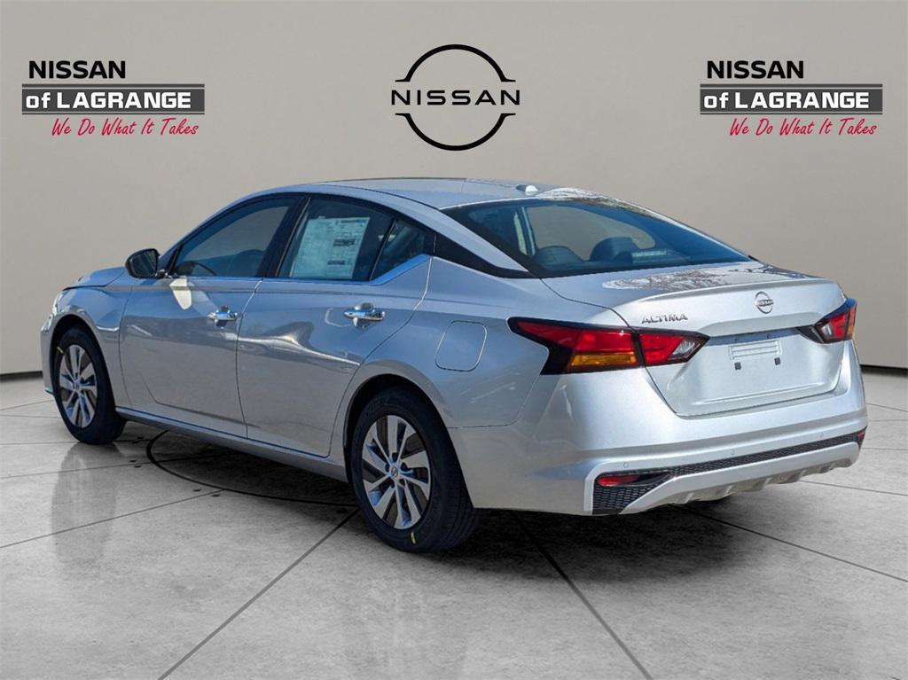 new 2025 Nissan Altima car, priced at $24,913
