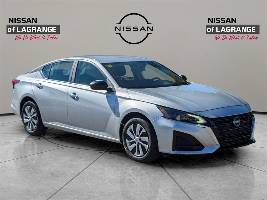 new 2025 Nissan Altima car, priced at $24,913
