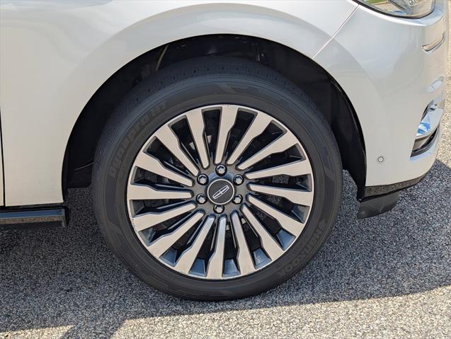 used 2018 Lincoln Navigator car, priced at $37,999