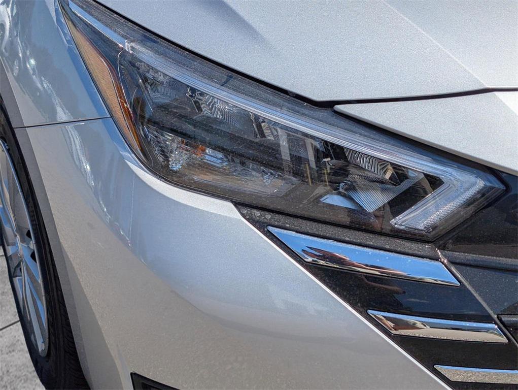 new 2025 Nissan Versa car, priced at $18,284