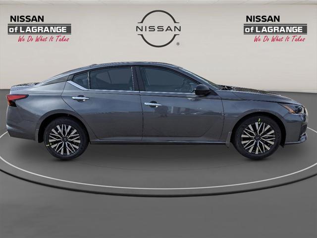 new 2024 Nissan Altima car, priced at $24,703