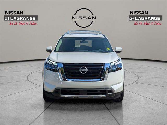 new 2024 Nissan Pathfinder car, priced at $53,080