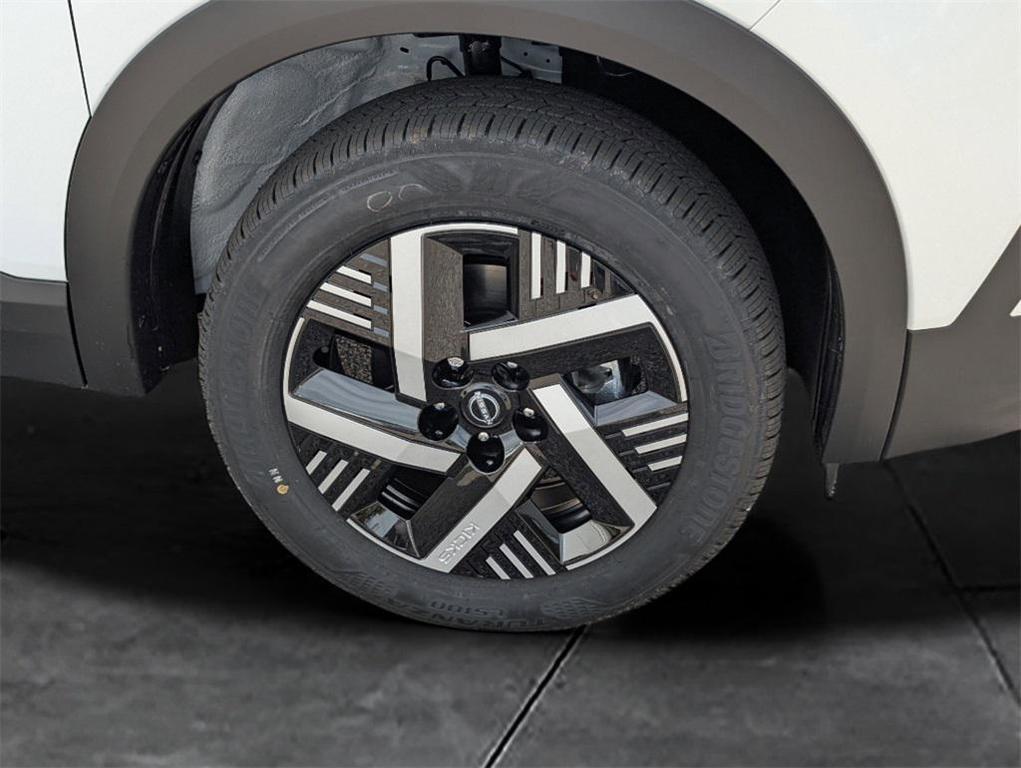 new 2026 Nissan Kicks car, priced at $24,058