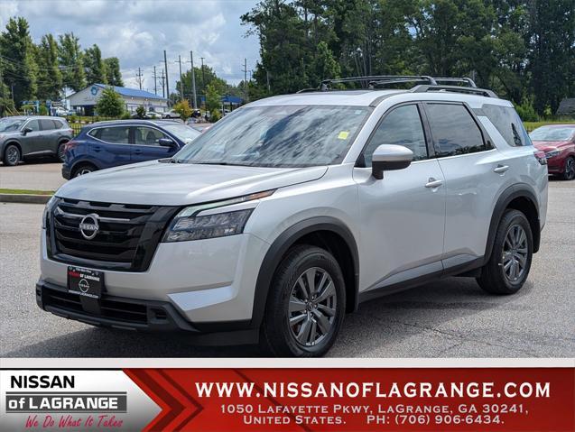 new 2025 Nissan Pathfinder car, priced at $44,260