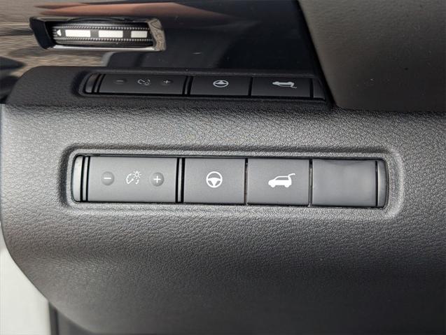 new 2025 Nissan Pathfinder car, priced at $44,260