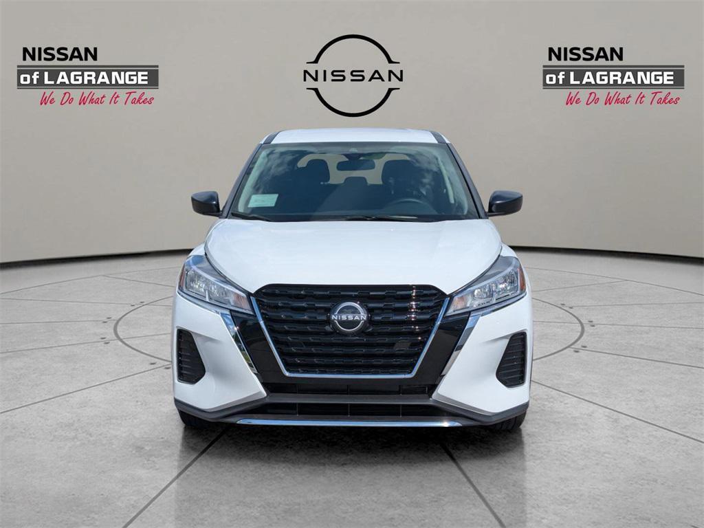 new 2025 Nissan Kicks car, priced at $23,267