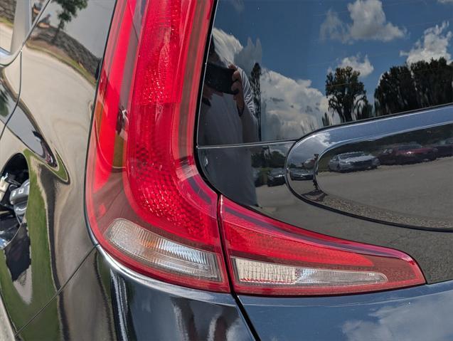 used 2022 Kia Soul car, priced at $17,999