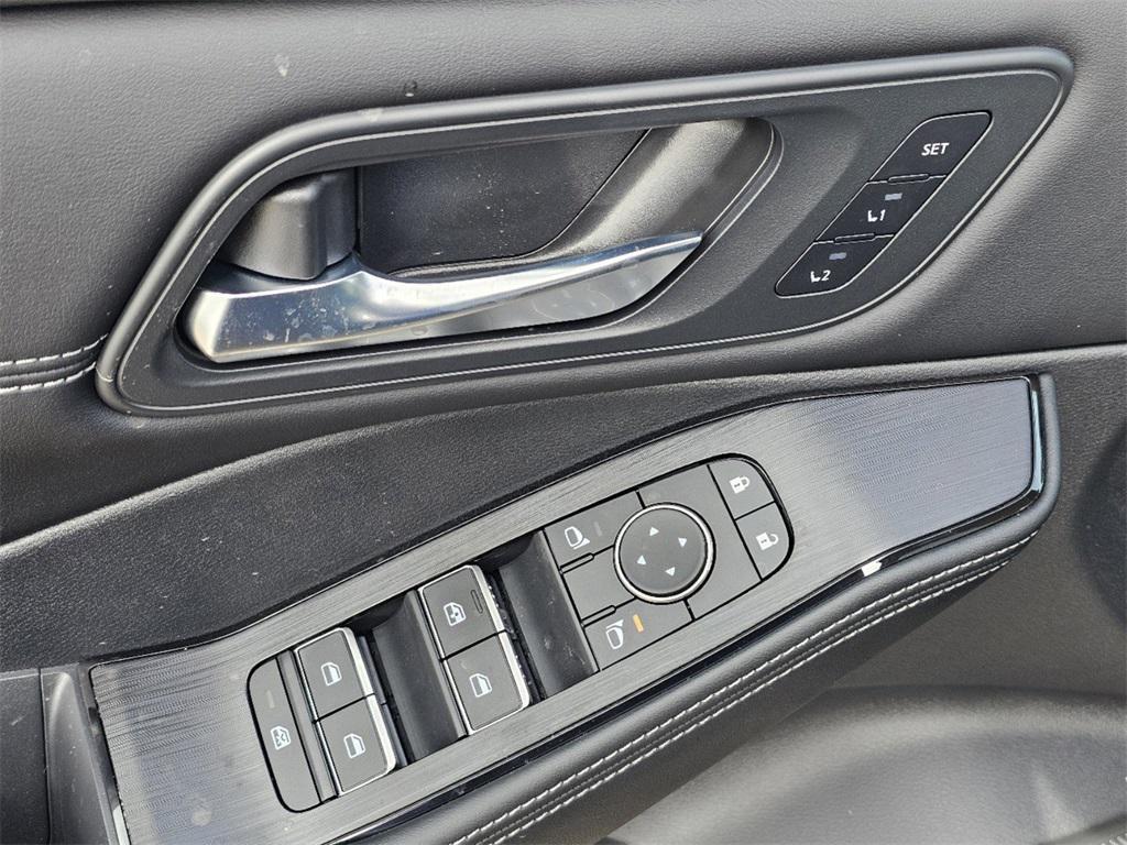 used 2025 Nissan Rogue car, priced at $30,500