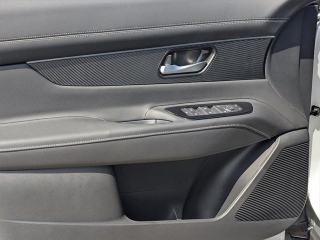 new 2025 Nissan Murano car, priced at $41,875