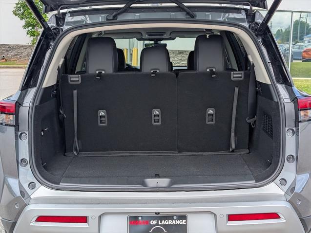 new 2025 Nissan Pathfinder car, priced at $44,475