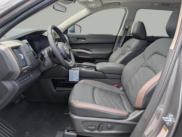 new 2025 Nissan Pathfinder car, priced at $51,485