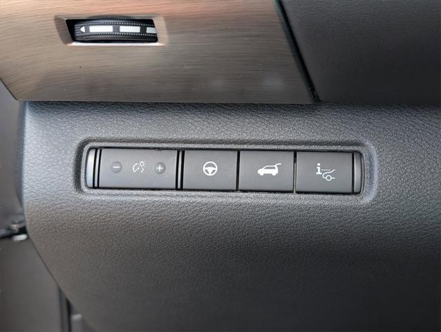 new 2025 Nissan Pathfinder car, priced at $51,485