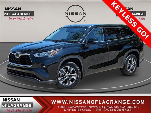 used 2020 Toyota Highlander car, priced at $34,300