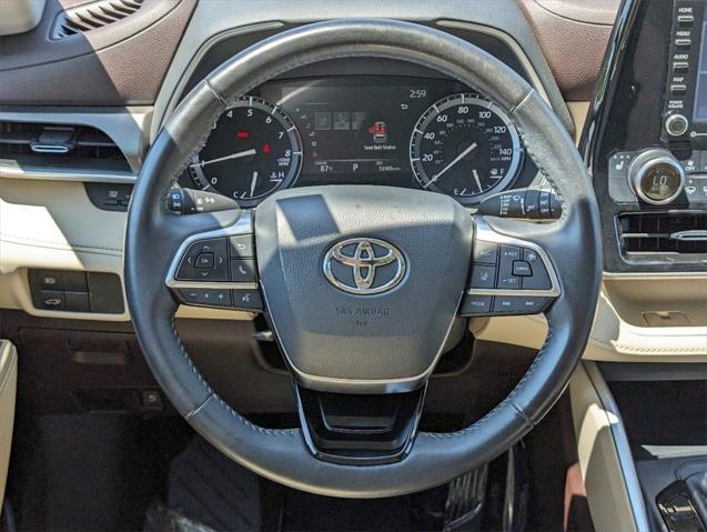 used 2020 Toyota Highlander car, priced at $34,300