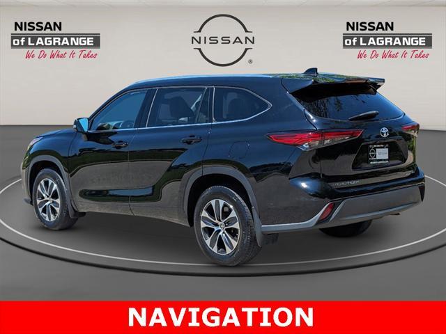 used 2020 Toyota Highlander car, priced at $34,300