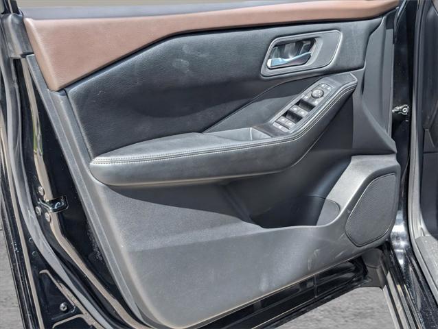 used 2023 Nissan Rogue car, priced at $24,998