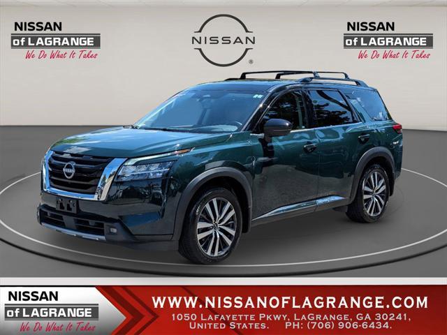 used 2022 Nissan Pathfinder car, priced at $36,998