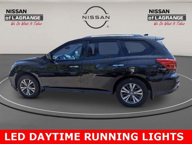 used 2020 Nissan Pathfinder car, priced at $24,300