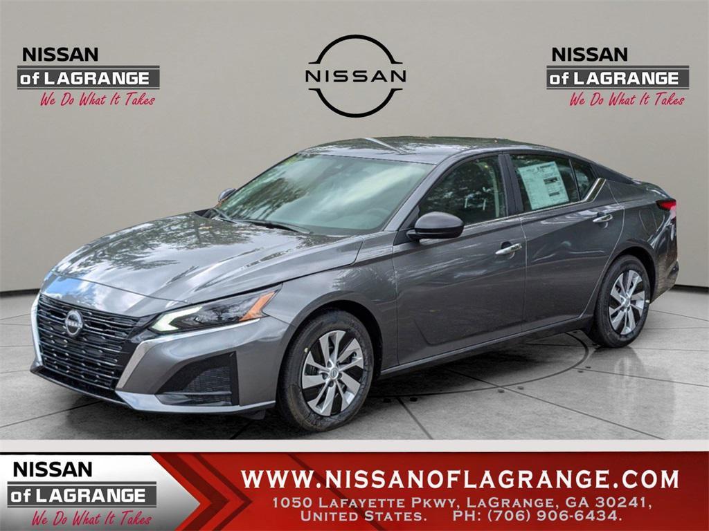 used 2025 Nissan Altima car, priced at $28,140