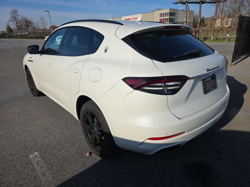 used 2022 Maserati Levante car, priced at $43,000