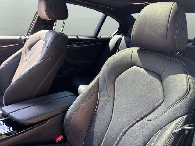 used 2022 BMW 540 car, priced at $37,500
