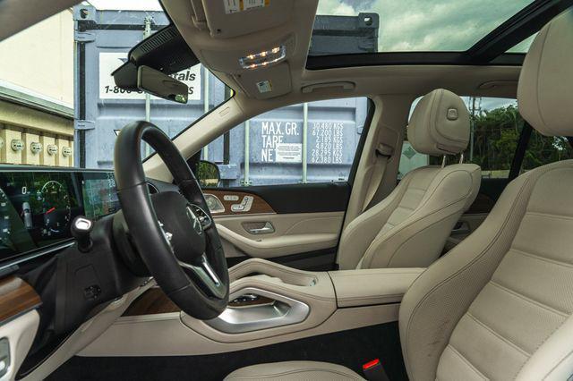 used 2023 Mercedes-Benz GLE 350 car, priced at $53,000