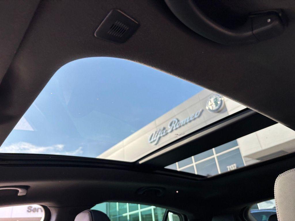new 2025 Maserati Grecale car, priced at $84,845