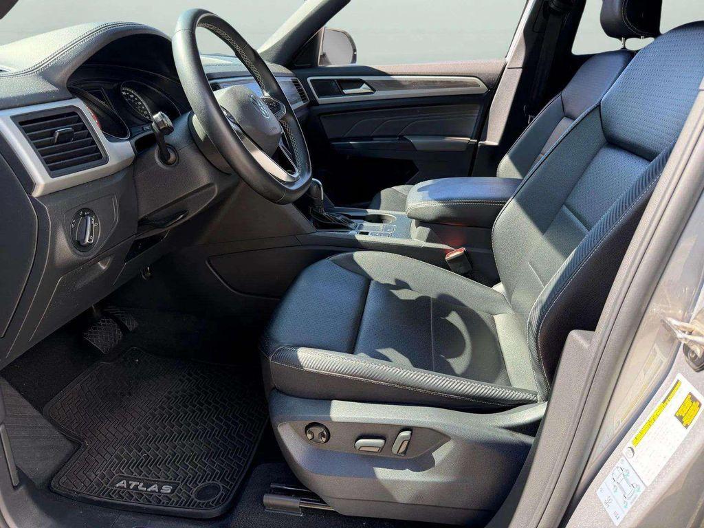 used 2021 Volkswagen Atlas Cross Sport car, priced at $21,000